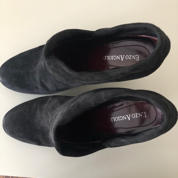 Enzo Angiolini Suede Cuff Ankle Bootie Black - Picture 7 of 10